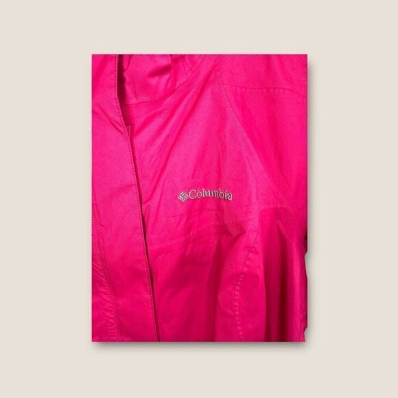 Columbia Women’s Rain Jacket Omni-Tech Size XS - Picture 4 of 9